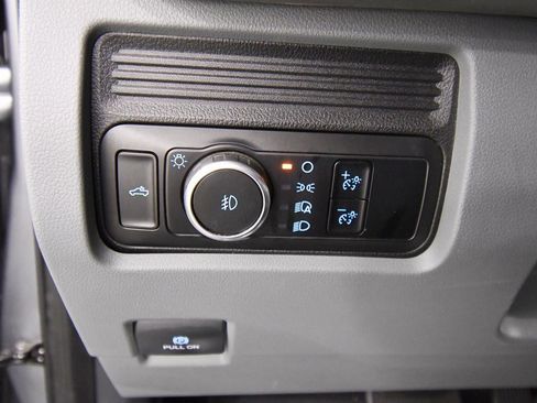 Used 2023 Ford F250 XLT image 18