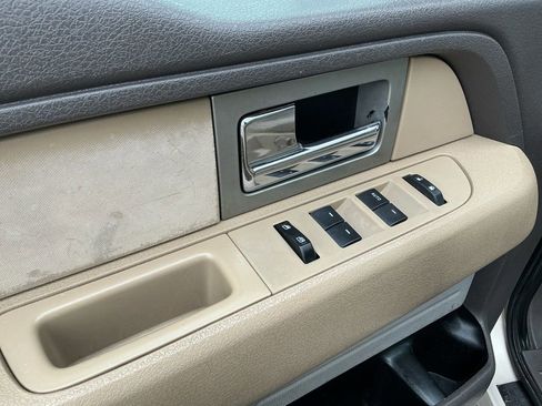 Used 2010 Ford F150 XLT AWD/4WD image 16