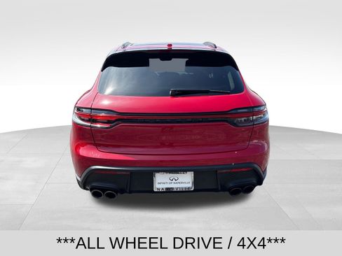 Used 2024 Porsche Macan Turbo AWD/4WD image 4