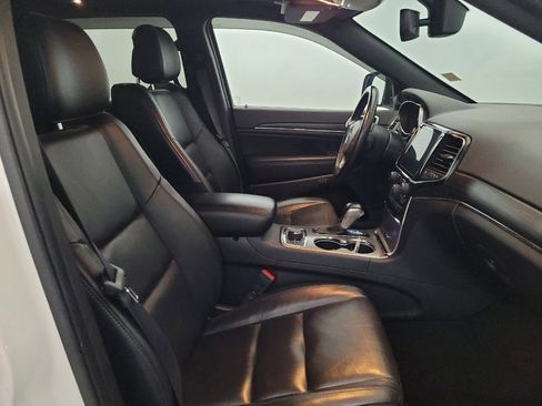 Used 2022 Jeep Grand Cherokee Limited AWD/4WD image 21