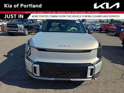 Certified 2024 Kia EV9 GT-Line