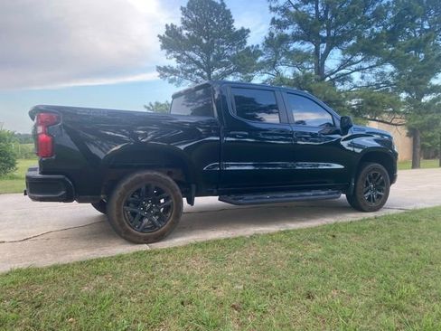 Used 2022 Chevrolet Silverado 1500 Custom Trail Boss w/ Midnight Edition AWD/4WD image 11