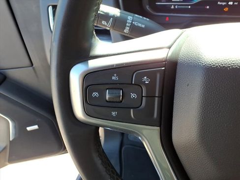 Used 2023 Chevrolet Suburban LT image 21