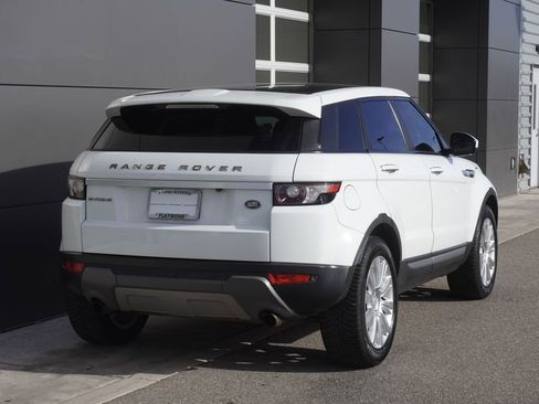 Used 2014 Land Rover Range Rover Evoque Prestige image 2