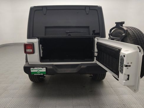 Used 2020 Jeep Wrangler Unlimited Sport S image 29