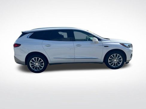 Used 2020 Buick Enclave Premium w/ Sun and Sites Package AWD/4WD image 9