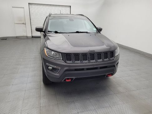 Used 2019 Jeep Compass Trailhawk w/ Cold Weather Group AWD/4WD image 14