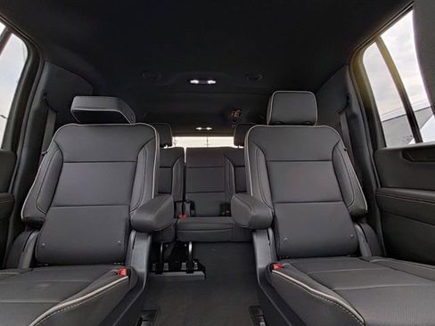 New 2026 GMC Yukon XL Elevation AWD/4WD image 28