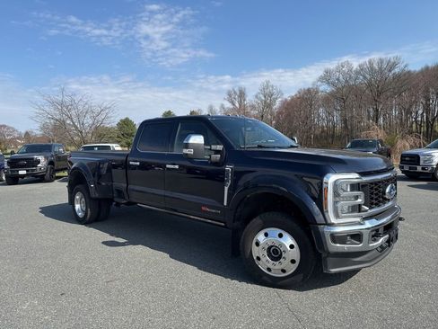 Used 2025 Ford F450 King Ranch w/ Chrome Package image 1