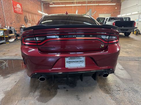 Used 2023 Dodge Charger Scat Pack w/ Technology Group RWD image 4