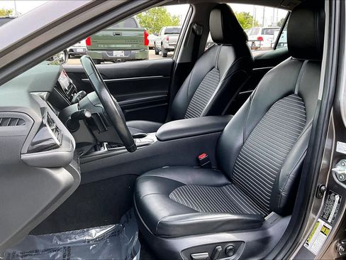 Certified 2023 Toyota Camry SE image 7