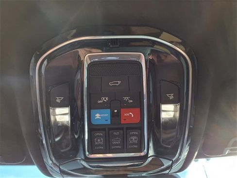 Used 2023 Jeep Grand Cherokee Summit image 80