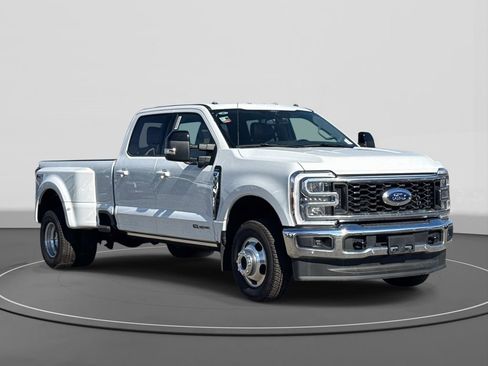New 2025 Ford F350 Lariat w/ Lariat Ultimate Package image 4