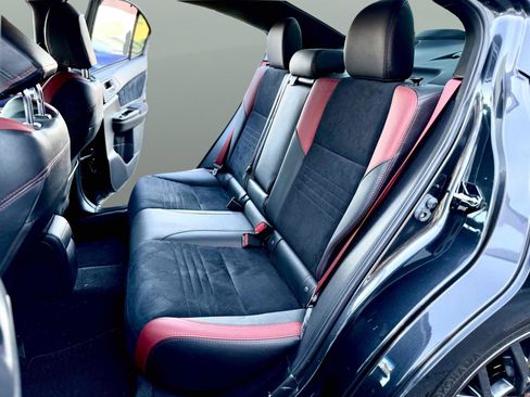 Used 2019 Subaru WRX STI AWD/4WD image 13