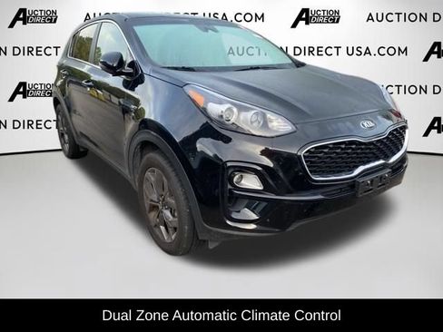 Used 2022 Kia Sportage LX w/ LX AWD Value Edition Package image 3