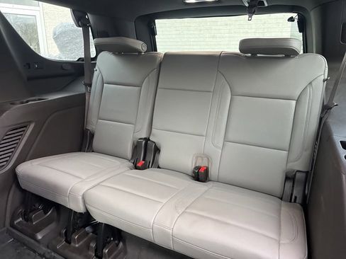 Used 2023 Chevrolet Tahoe LT w/ Luxury Package image 23