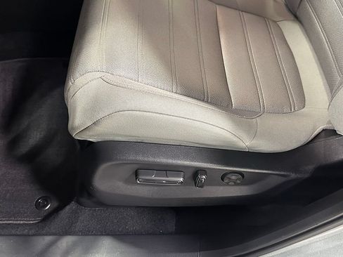Used 2022 Honda CR-V EX image 20