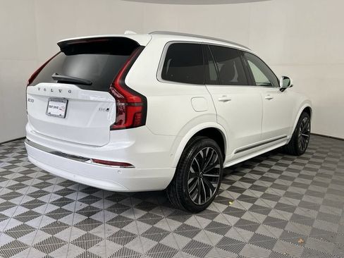 Used 2026 Volvo XC90 B6 Plus w/ Protection Package Premier AWD/4WD image 8
