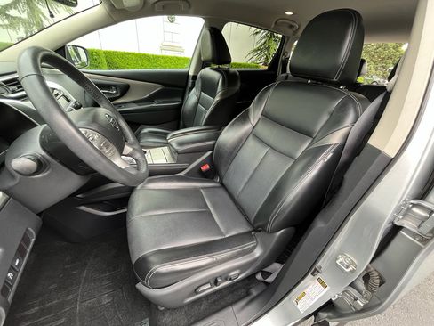 Used 2017 Nissan Murano SL AWD/4WD image 16