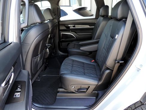 Used 2024 Kia Telluride SX Prestige X-Pro AWD/4WD image 13
