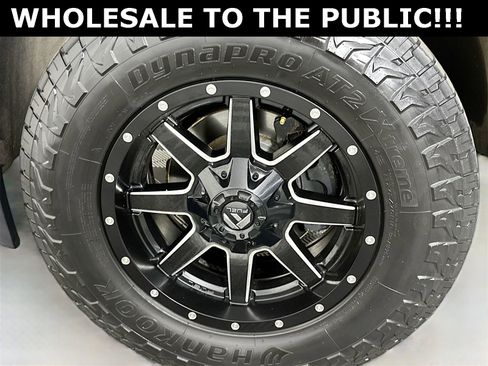 Used 2019 Chevrolet Tahoe LT image 35