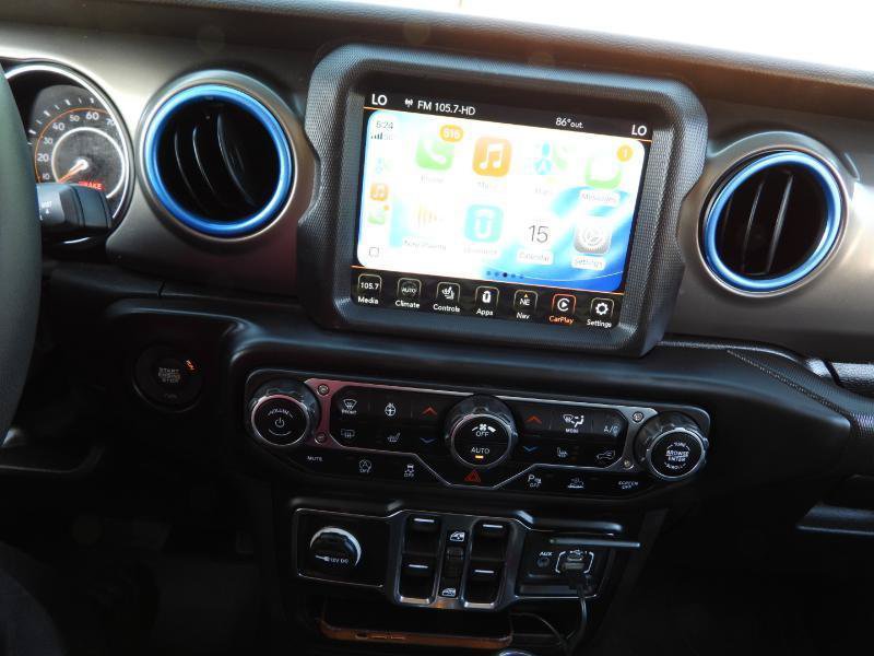 Used 2023 Jeep Gladiator Willys AWD/4WD image 48