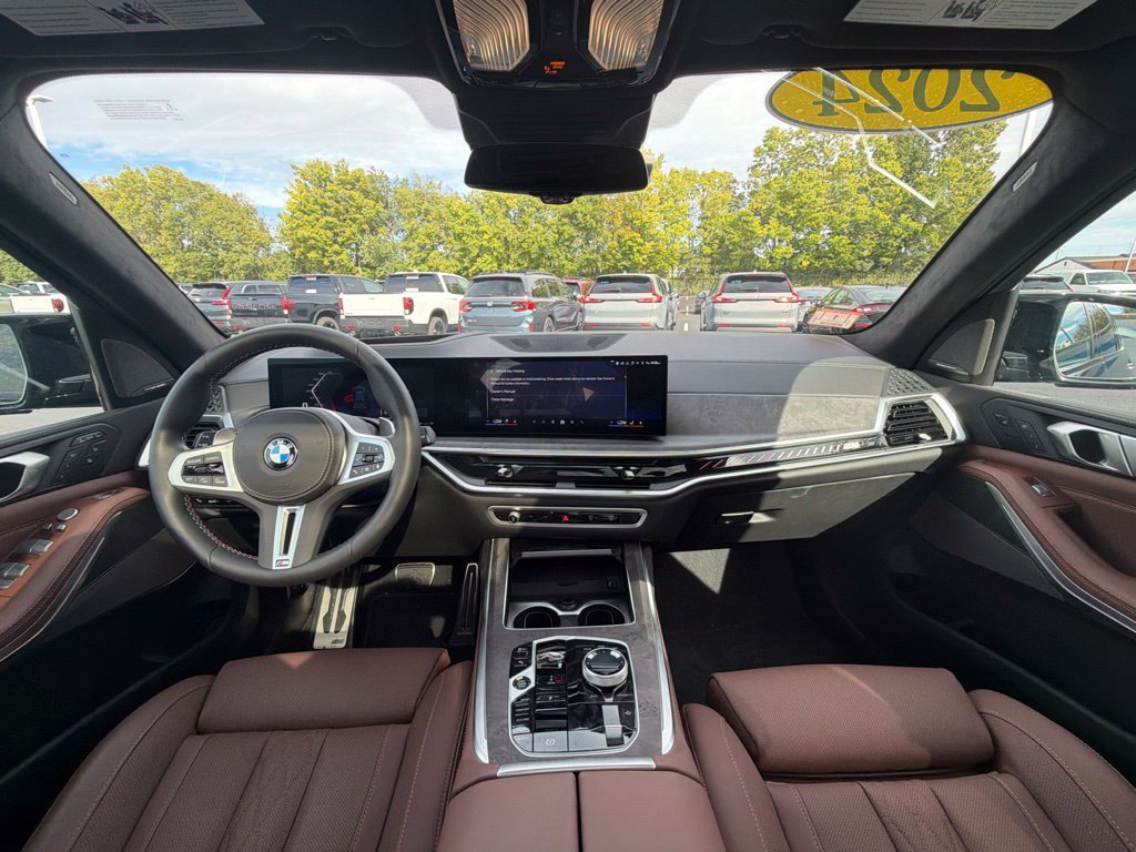 Used 2024 BMW X7 M60i w/ Executive Package AWD/4WD image 12
