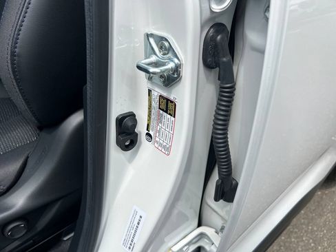Certified 2026 Subaru Forester Premium AWD/4WD image 23