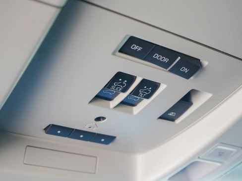 Used 2019 GMC Sierra 2500 Denali w/ Duramax Plus Package image 17