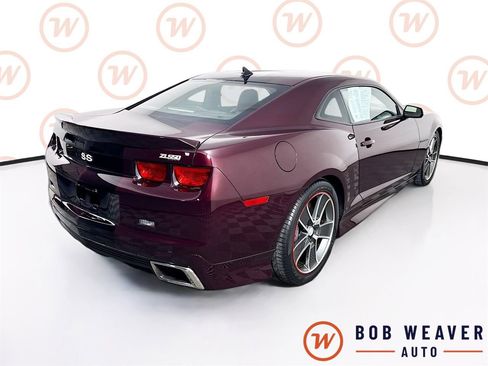 Used 2010 Chevrolet Camaro SS w/ Black Stripe Package RWD image 8