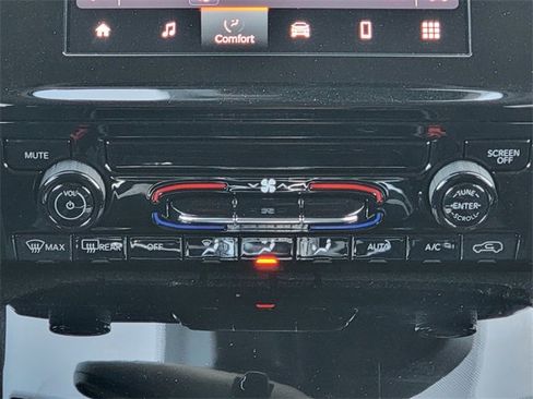 Certified 2023 Jeep Grand Cherokee L Laredo image 30