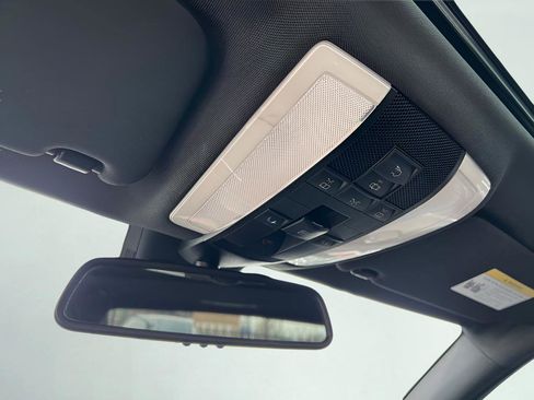 Used 2014 Mercedes-Benz C 250 Sedan image 46