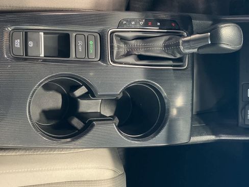 Used 2023 Honda Civic LX image 17