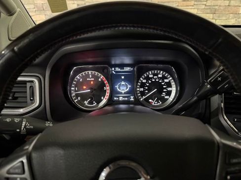 Used 2017 Nissan Titan Platinum Reserve image 16