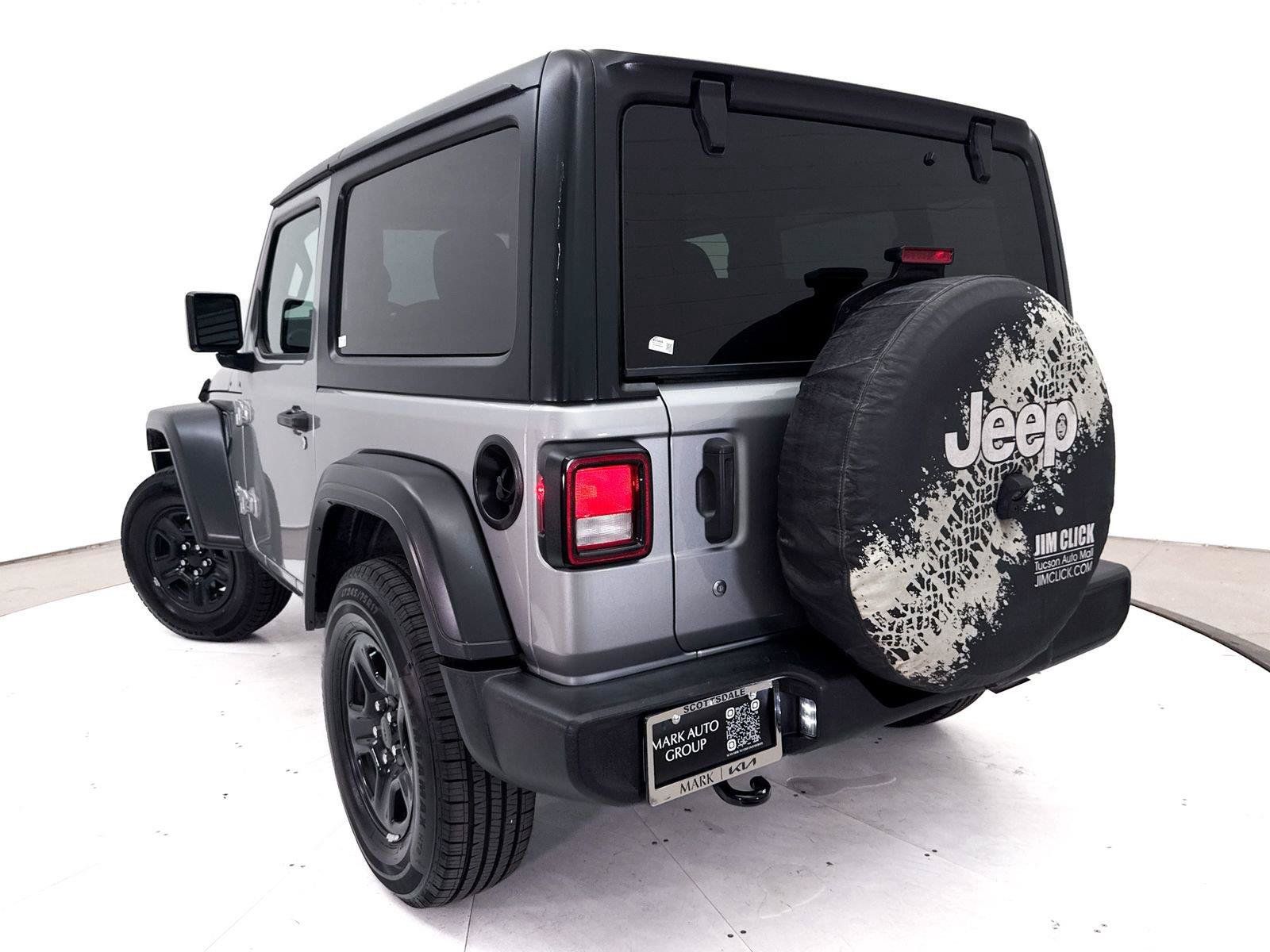 Used 2019 Jeep Wrangler Sport AWD/4WD image 8