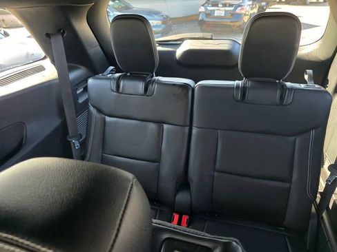 Used 2022 Ford Explorer ST w/ ST Street Pack image 9