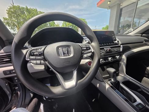 Used 2019 Honda Accord LX image 20