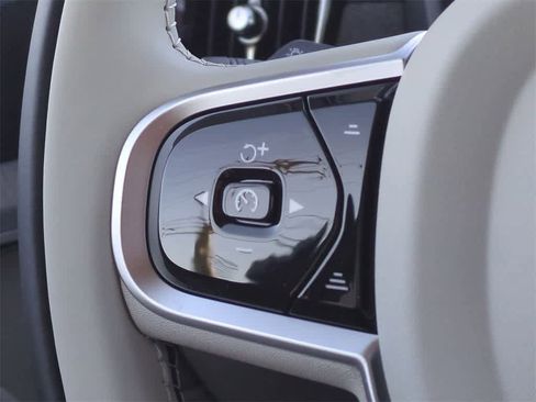 New 2026 Volvo XC90 B6 Ultra w/ Protection Package Premier image 23