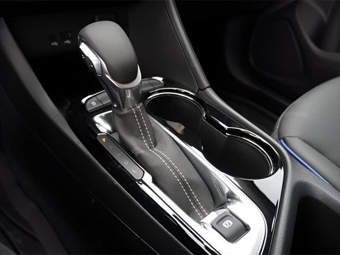 New 2026 Buick Encore GX Sport Touring image 16