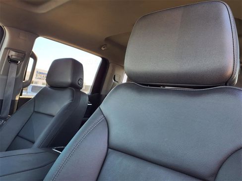 Used 2025 GMC Sierra 1500 Elevation w/ Elevation Premium Package image 17