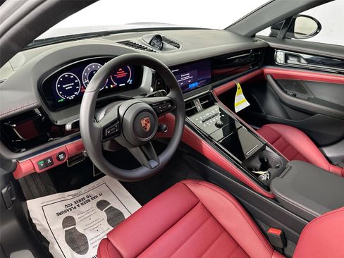 Used 2026 Porsche Panamera 4 AWD/4WD image 4
