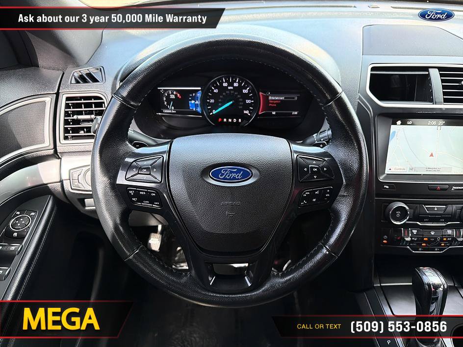 Used 2017 Ford Explorer XLT w/ XLT Appearance Package AWD/4WD image 21