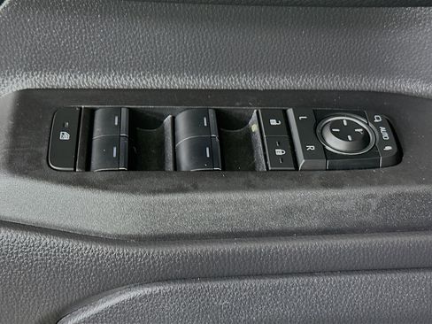 Certified 2025 Toyota Land Cruiser image 14