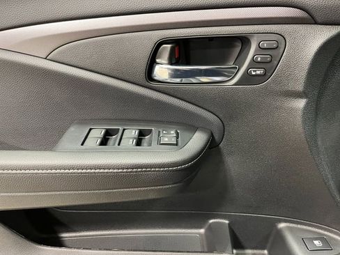 New 2026 Honda Ridgeline RTL image 12