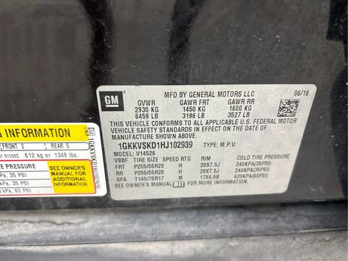 Used 2017 GMC Acadia Limited SLT AWD/4WD image 28