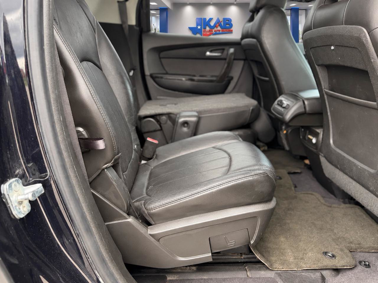 Used 2012 GMC Acadia Denali FWD image 24