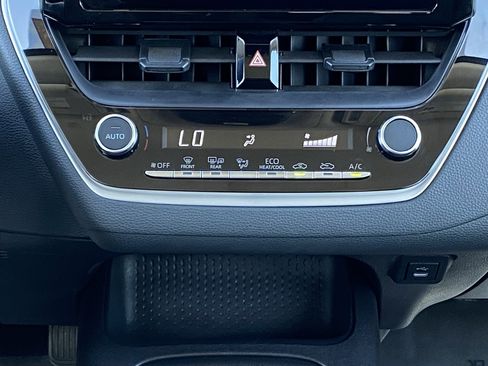 Certified 2026 Toyota Corolla LE FWD image 14