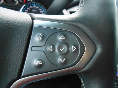 Used 2016 Chevrolet Tahoe LS image 18