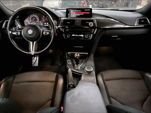 Used 2018 BMW M3 image 18