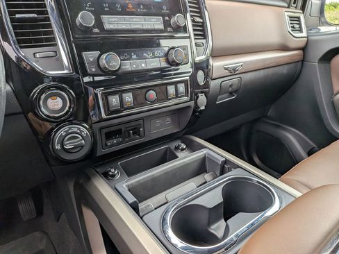Certified 2023 Nissan Titan Platinum Reserve w/ Moonroof Package AWD/4WD image 25